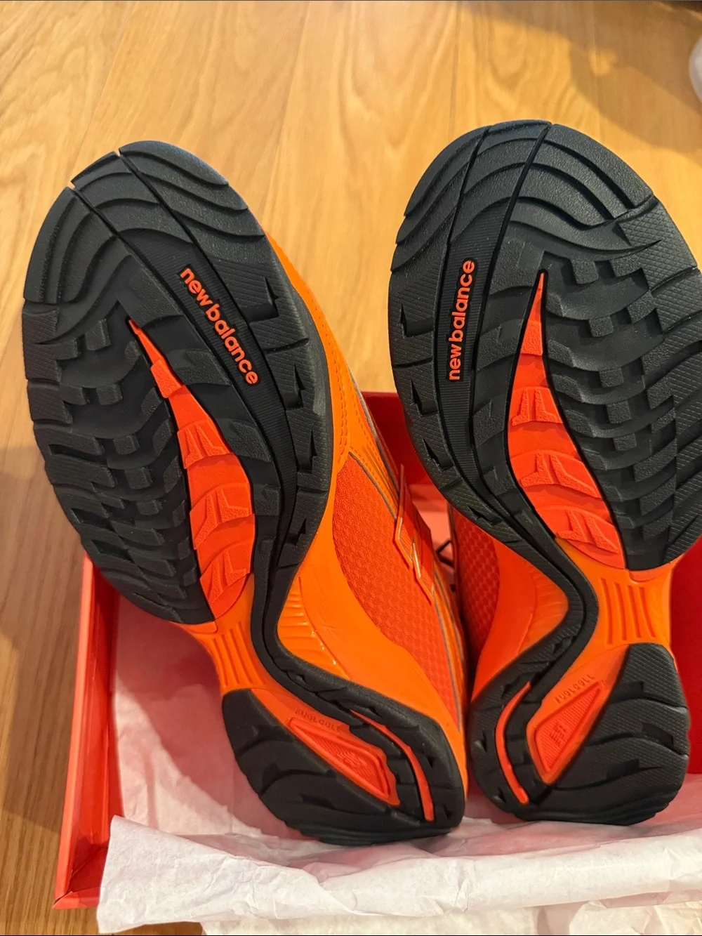 New Balance aime leon